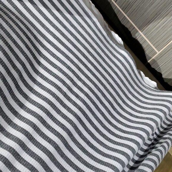 TORRID GRAY WHITE STRIPED TANK TOP PLUS SIZE 2 SHEER - Picture 5 of 7